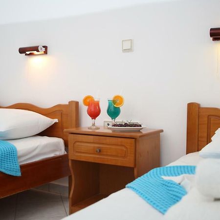 Theocharis Bros - Studios Apartments Άγιος Νικήτας Εξωτερικό φωτογραφία