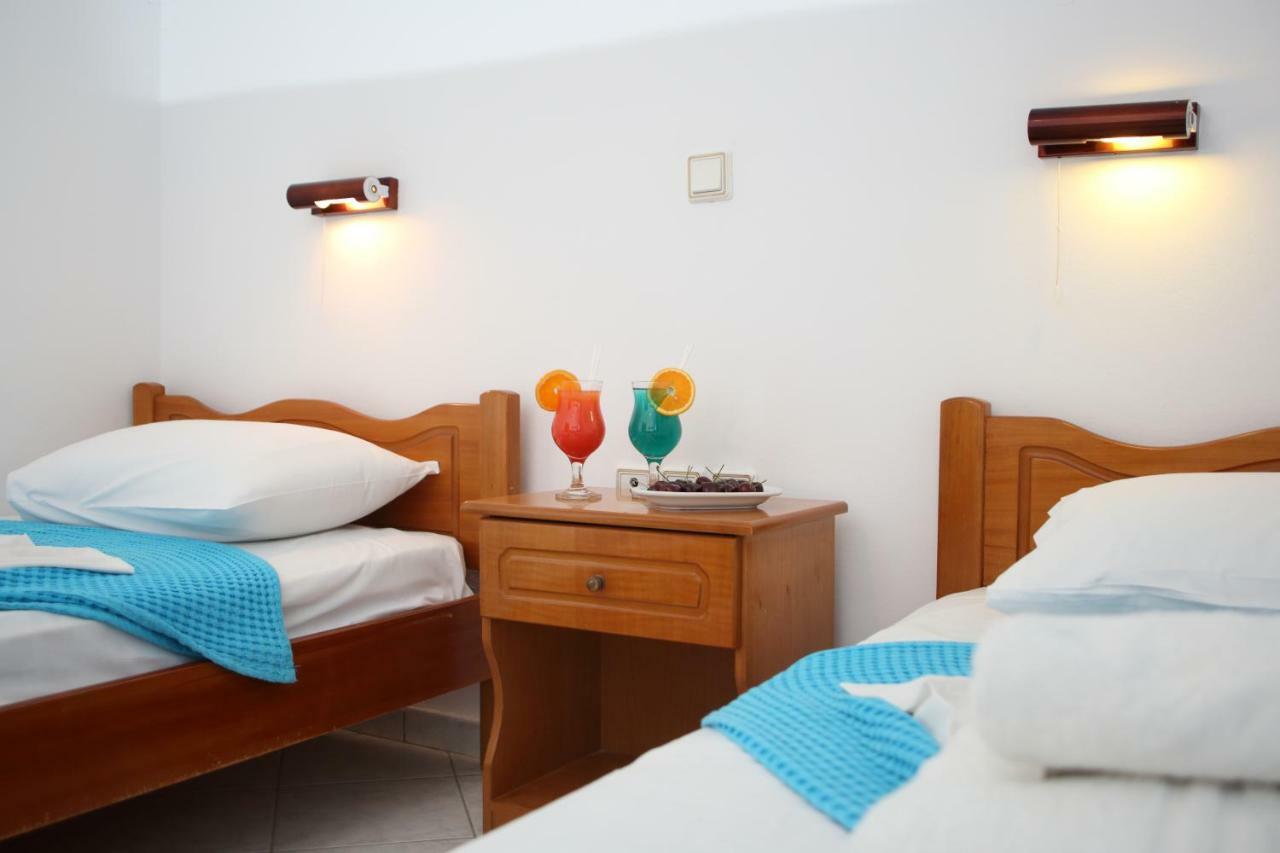 Theocharis Bros - Studios Apartments Άγιος Νικήτας Εξωτερικό φωτογραφία