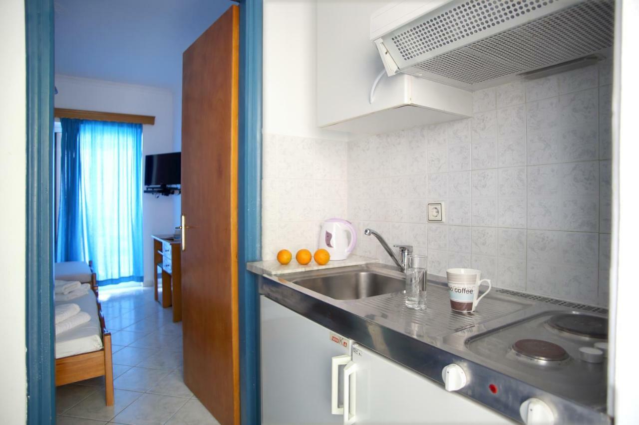 Theocharis Bros - Studios Apartments Άγιος Νικήτας Εξωτερικό φωτογραφία