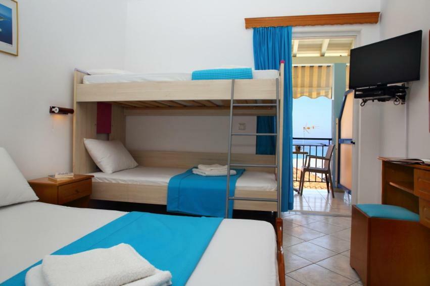 Theocharis Bros - Studios Apartments Άγιος Νικήτας Εξωτερικό φωτογραφία